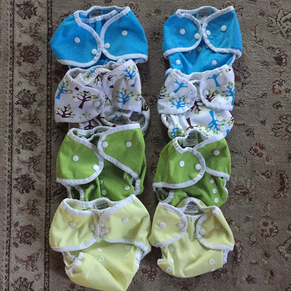 Lot of 8 Thirsties Cloth Diaper Covers 🌿
